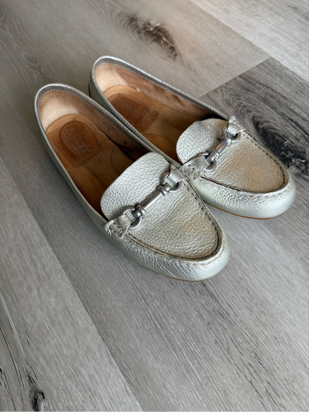BORN Metallic Silver Leather Women's Loafers, Size 6